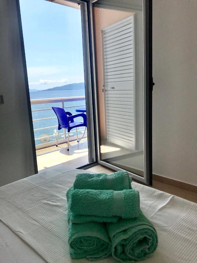 Amazing View Διαμέρισμα Σαράντα Εξωτερικό φωτογραφία
